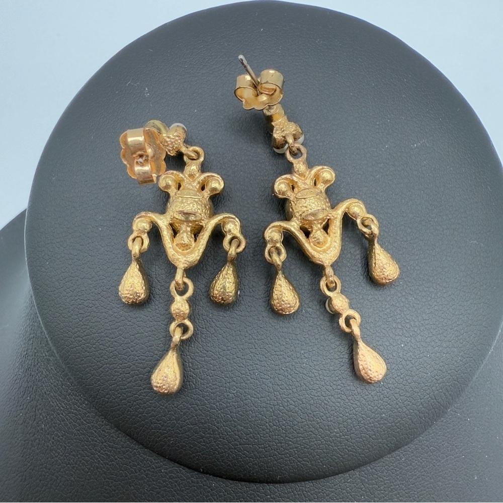 Avon Vintage Bronzy Gold and Green Floral Dangle Earrings - Picture 8 of 12